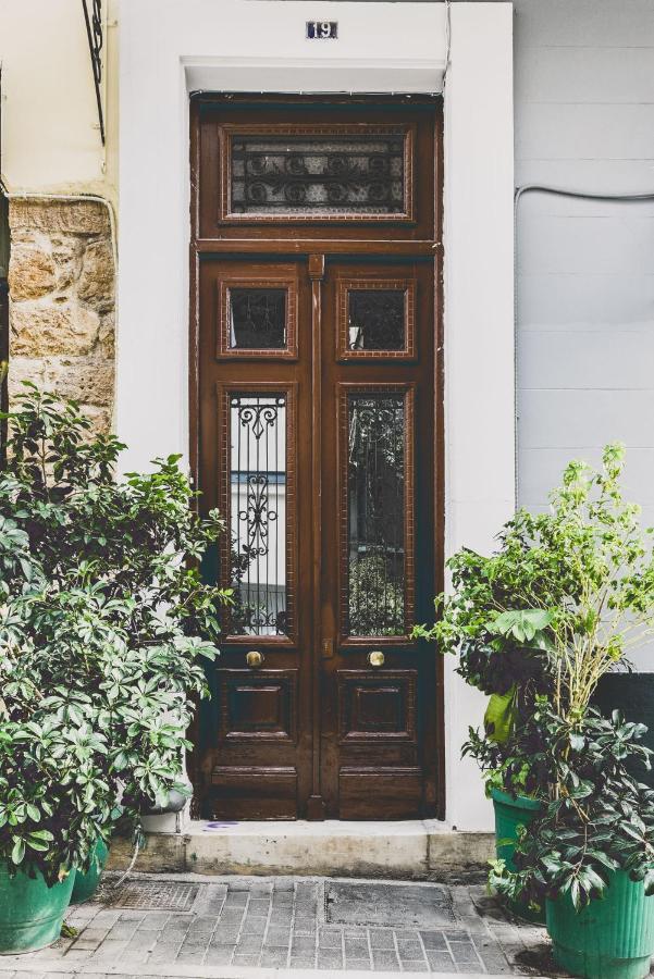Neoclassical Apartment Near Acropolis - Livingstone Crystal Athens Exterior photo